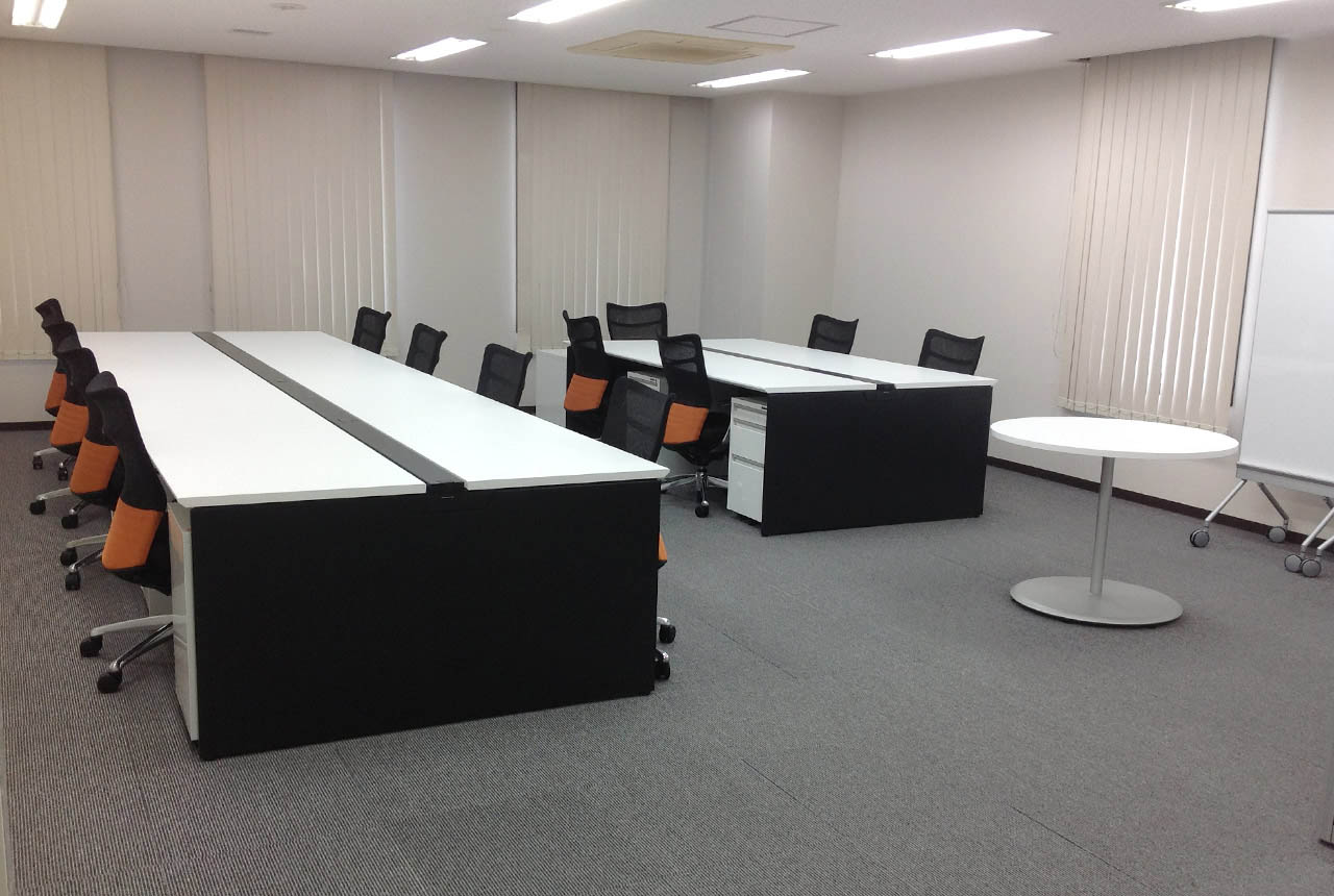 株式会社E様